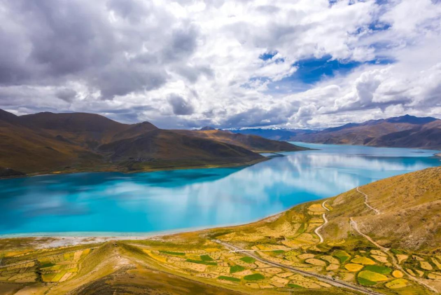 西藏高端定制游，选中国西藏旅游网才是最有性价比的西藏旅行方式！”