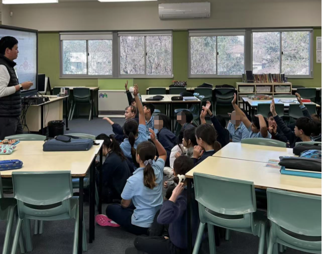 cbb30df7-1075-48fb-86c6-70aff81d2df0